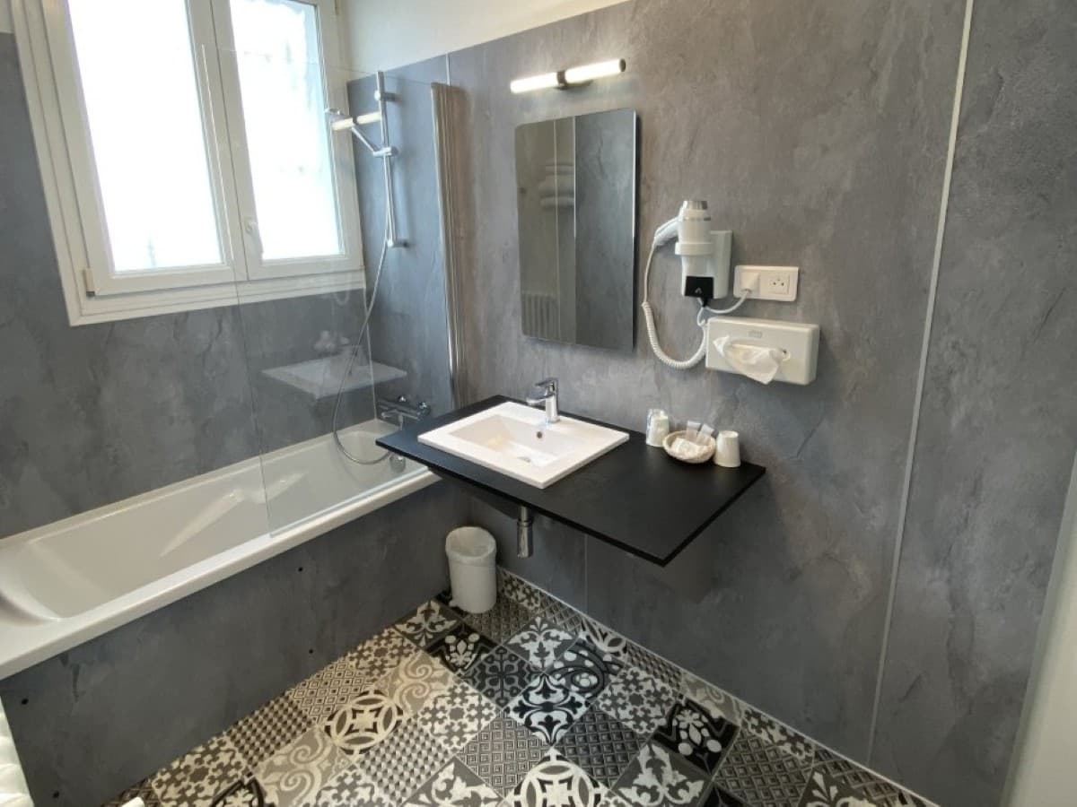 hotel-le-louvre-cherbourg-cotentin-7