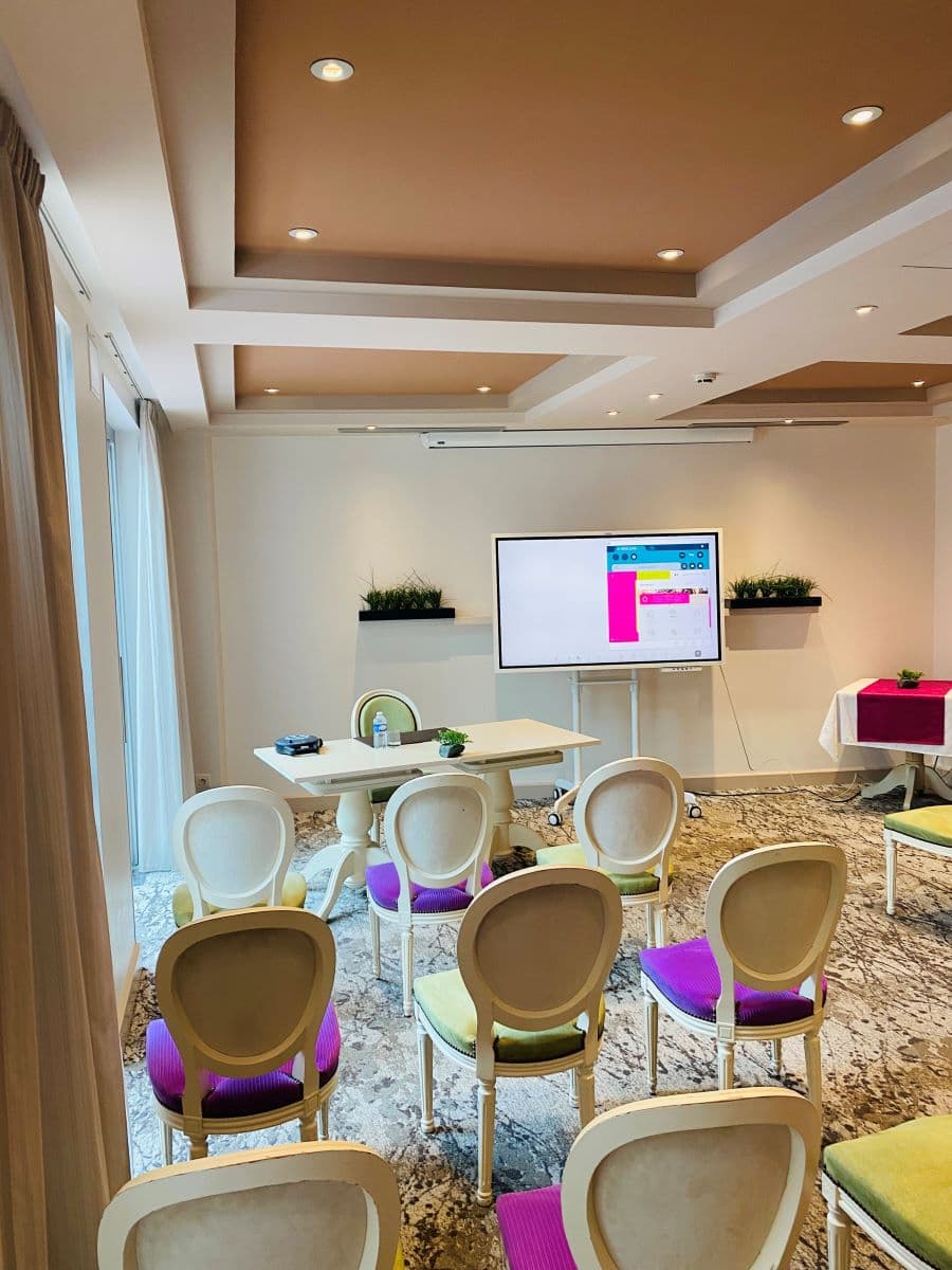 Hôtel Le Fruitier_Salle de réunion