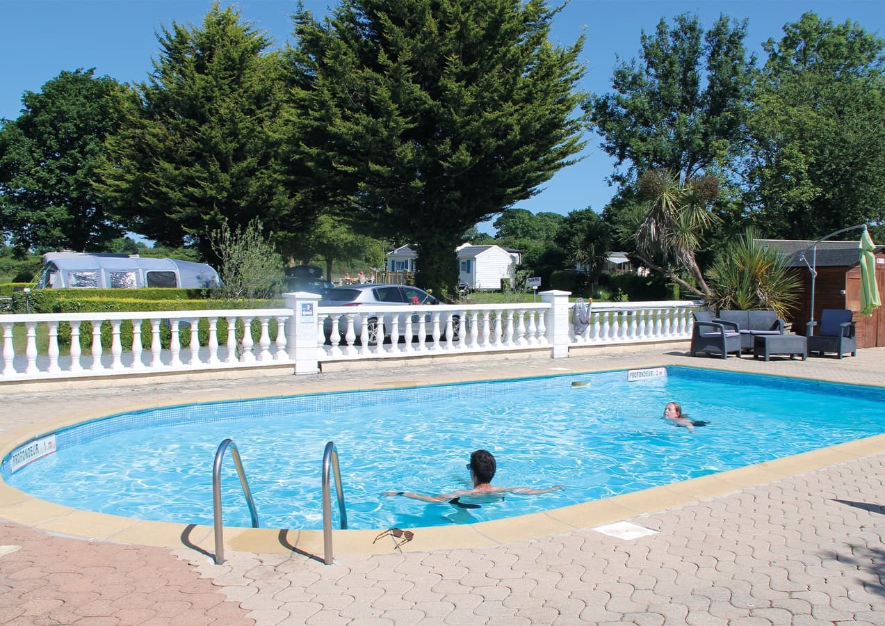 Piscine - Camping Le Picard