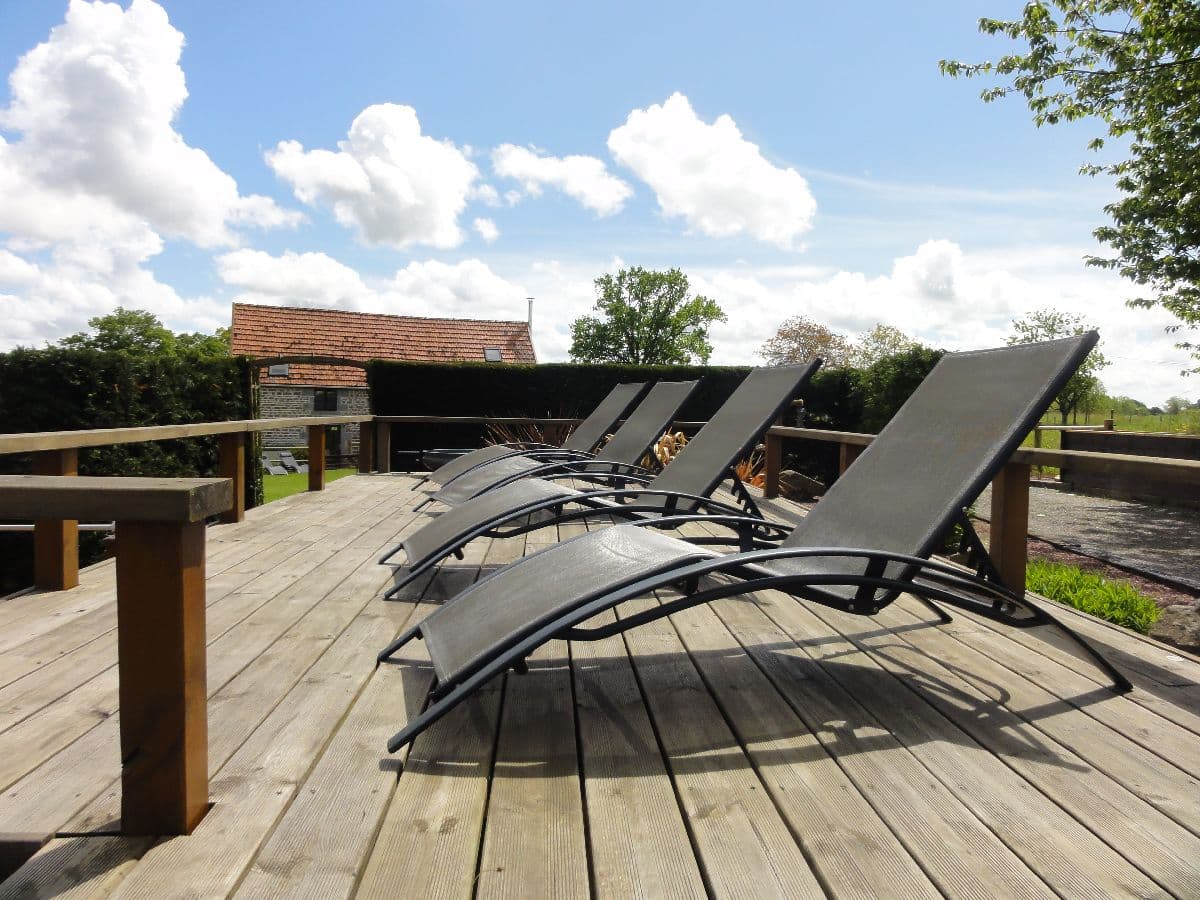 Isigny-le-buat-stenton-exterieurs-2