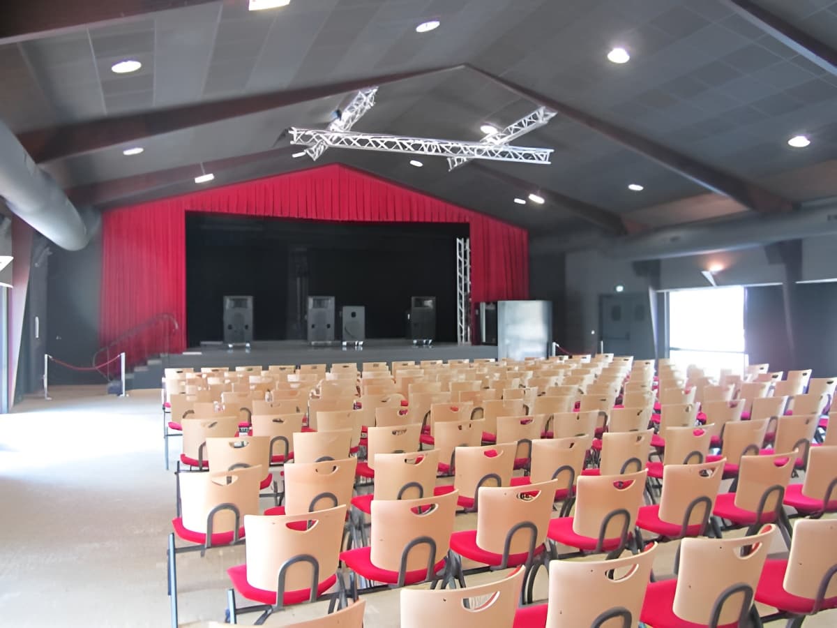 La sall'in-intérieur