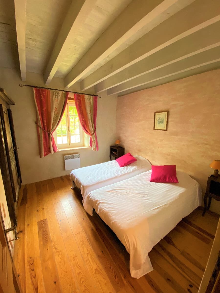 Maupassant chambre 2 lits simples