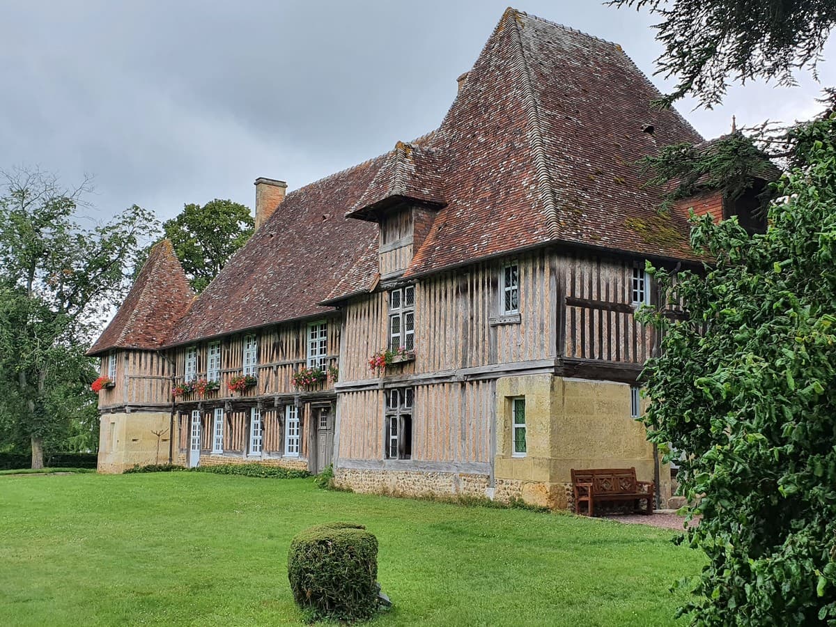 Manoir de Bellou