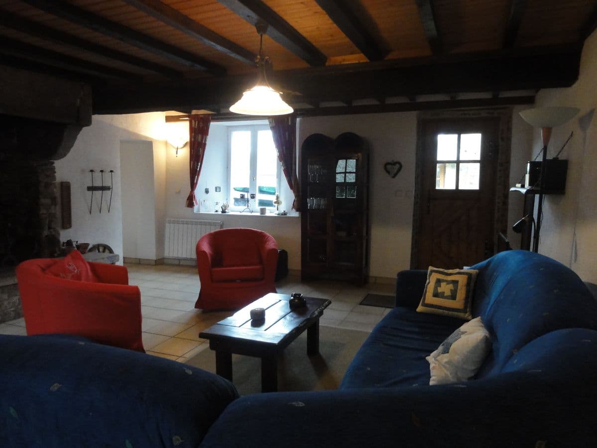 La-Haye-meublé-maison-Biemont-3