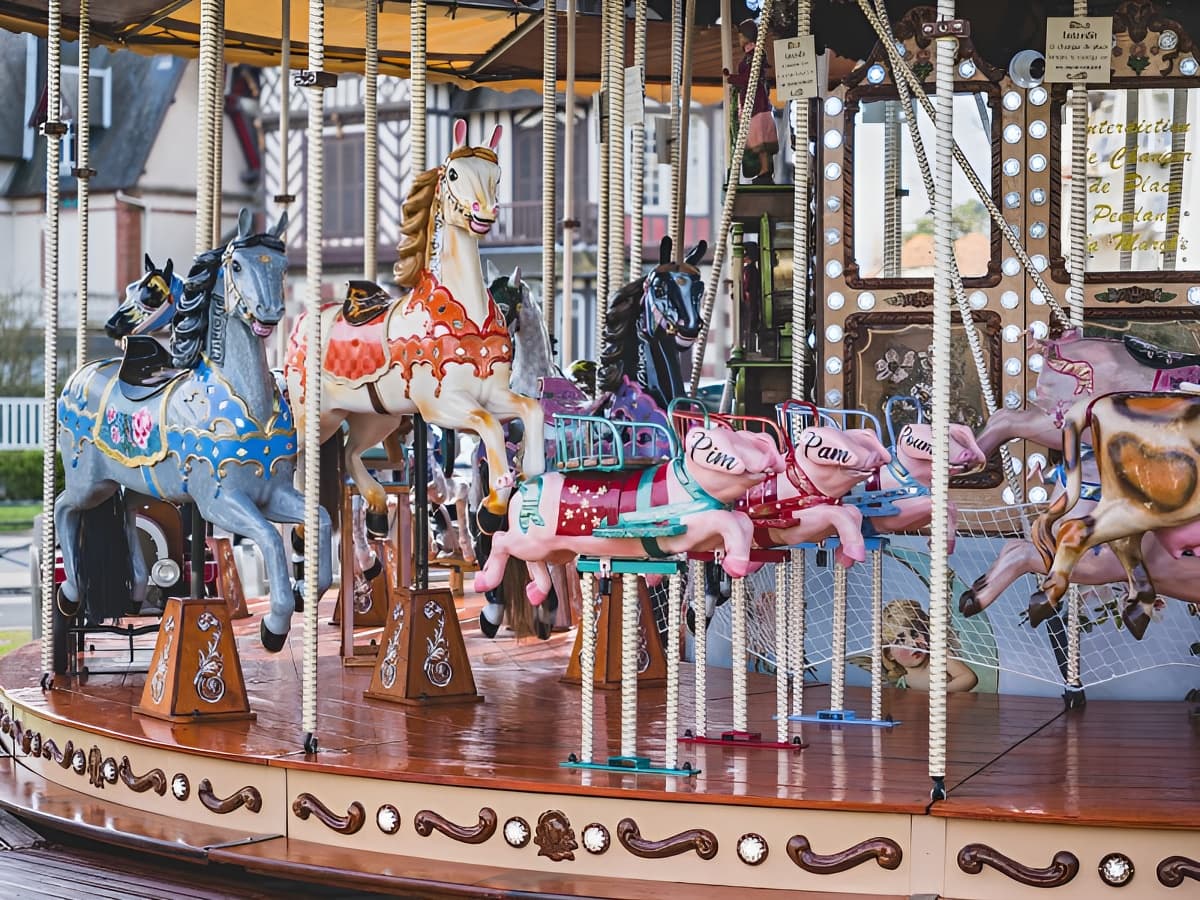 Le Carrousel 1900