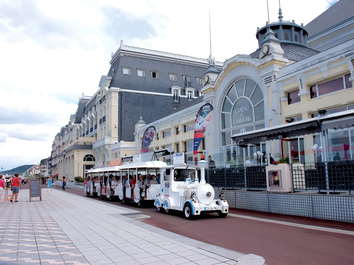 Petit train de Cabourg