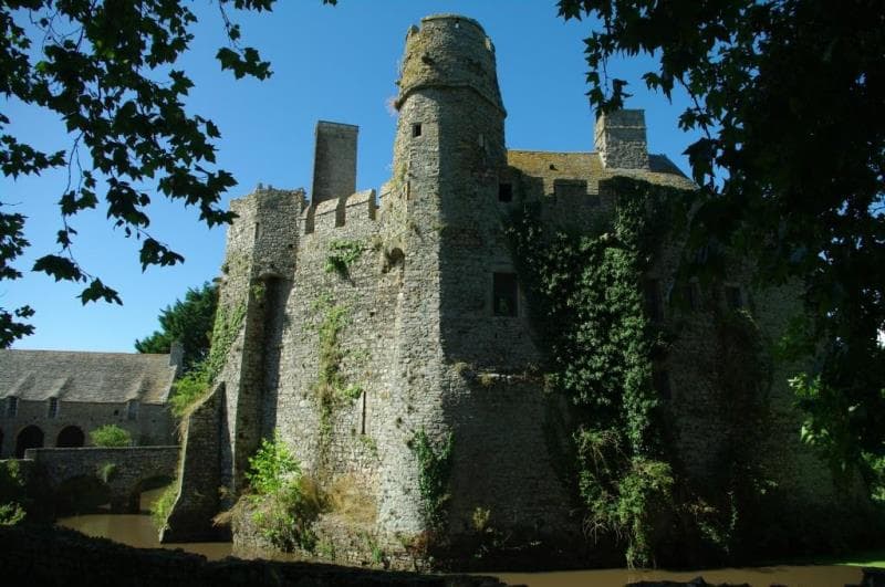 Pirou-Château fort-2