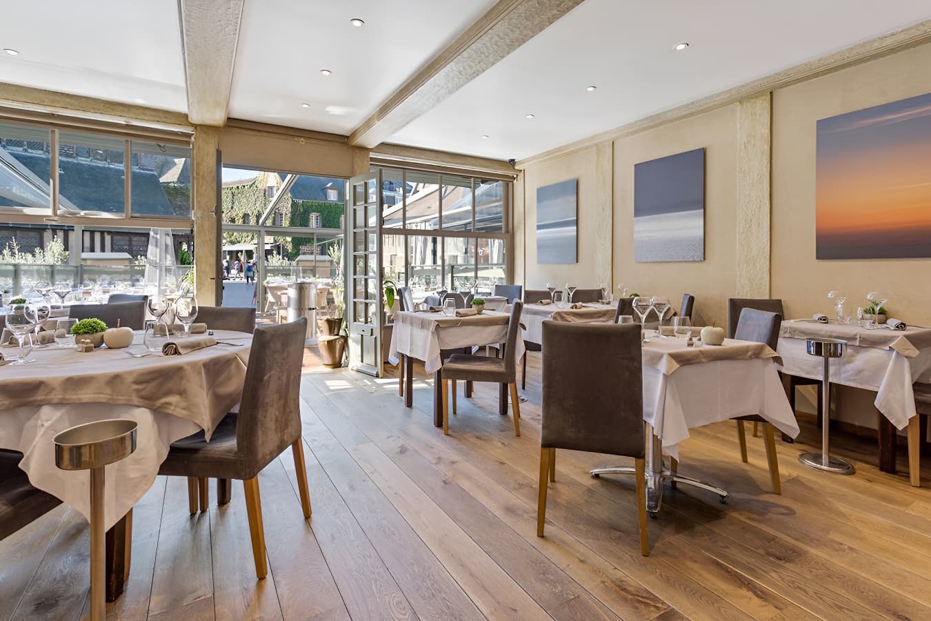 Restaurant La Lieutenance_Honfleur_salle