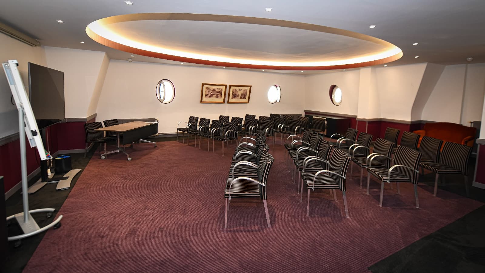 SALON BERTRAND 4EME