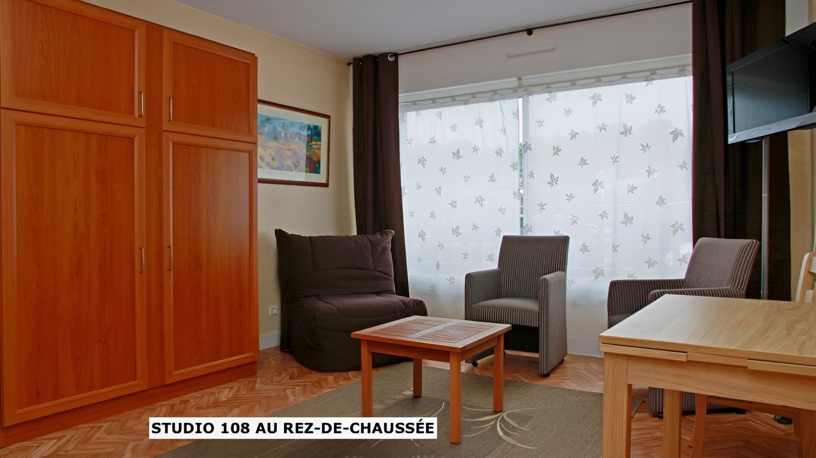 STUDIO 108