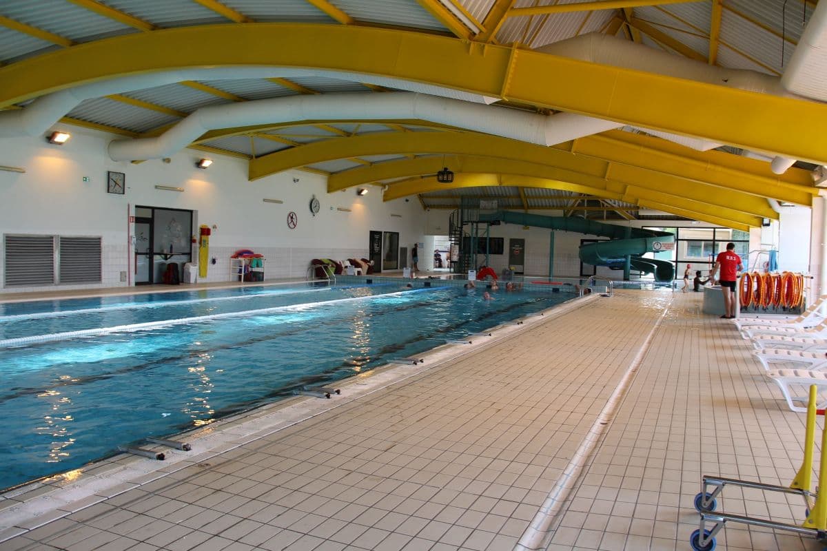 Saint-Hilaire-du-Harcouet_piscine1