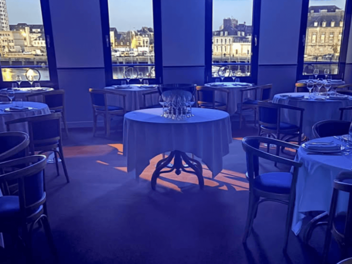Chg-café de paris-1