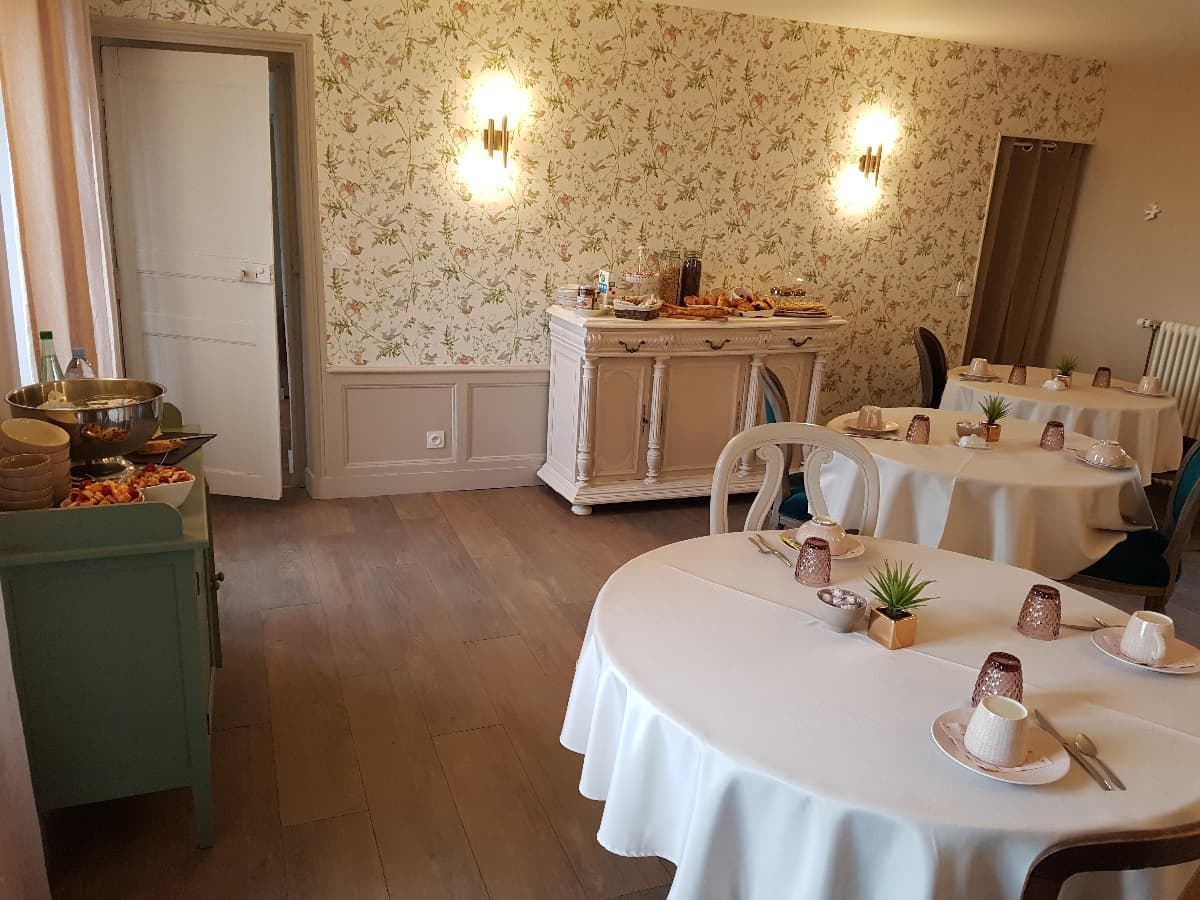 Salle petit déj