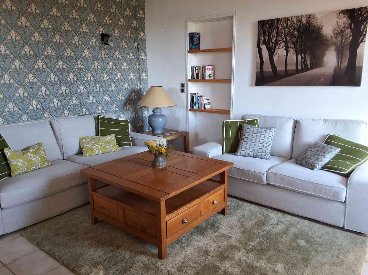 Salon avec poële à bois