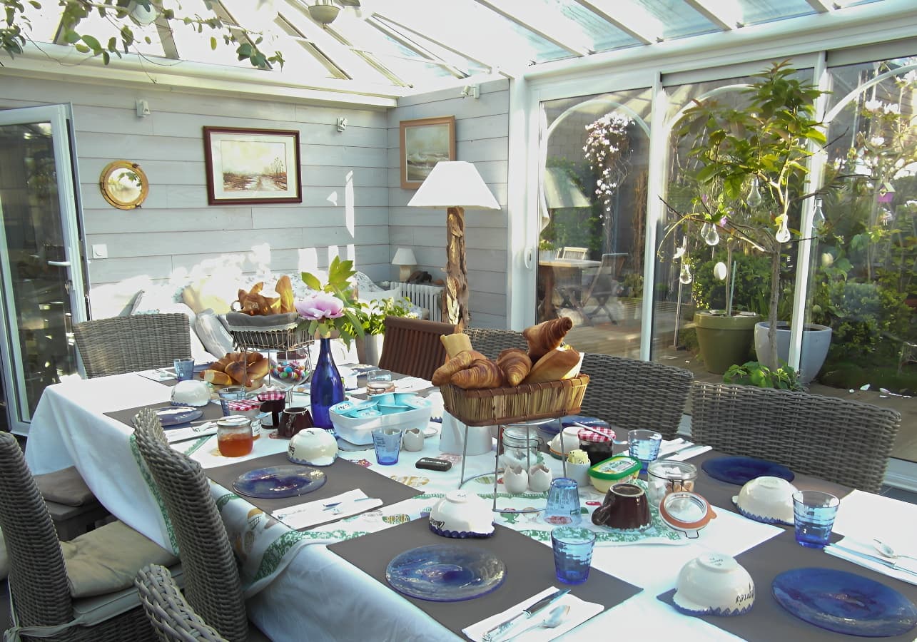 Table petit déjeuner