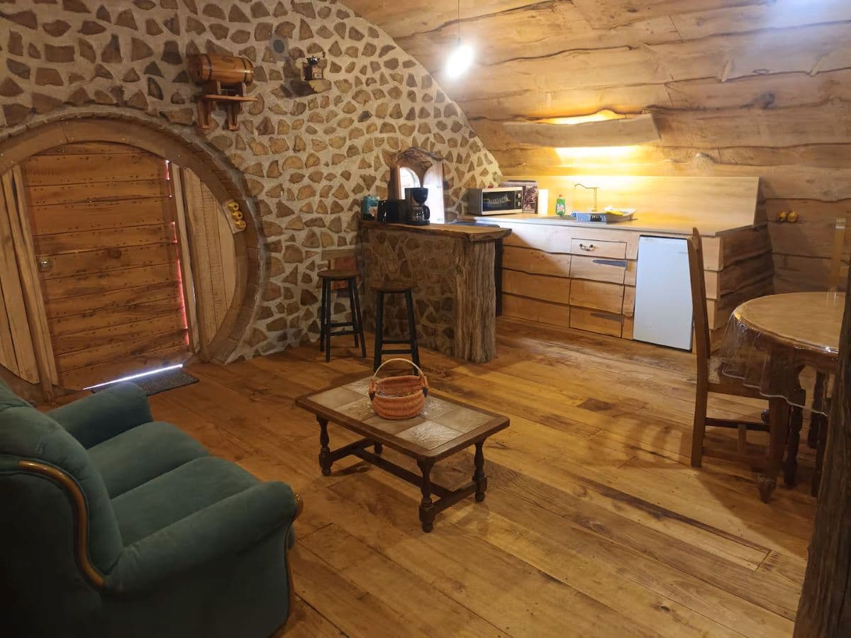 Tanis_Hobbit_Creux_de_Crique3