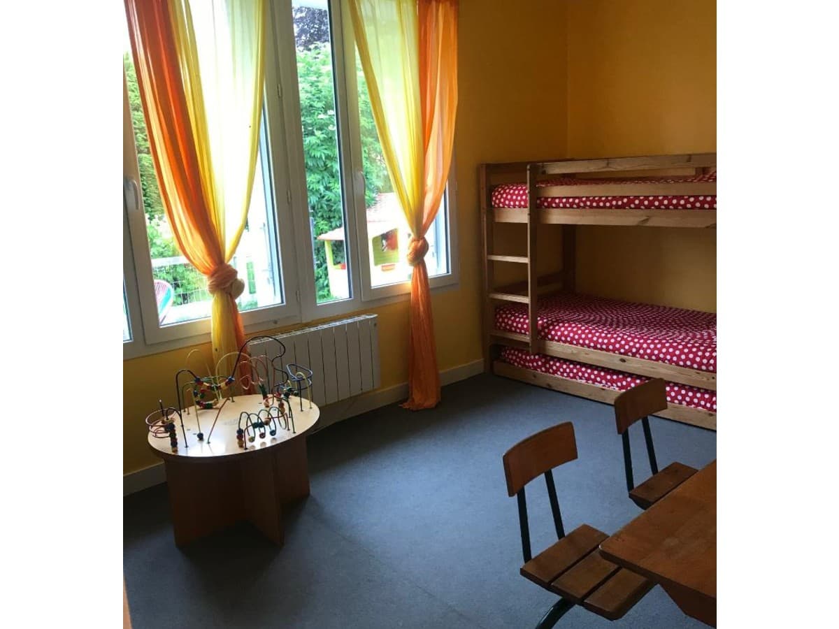La chambre jaune (enfants)