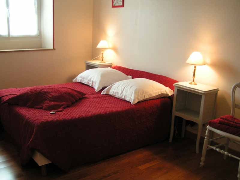 Tréauville_CH_M.Le Maux_chambre rouge