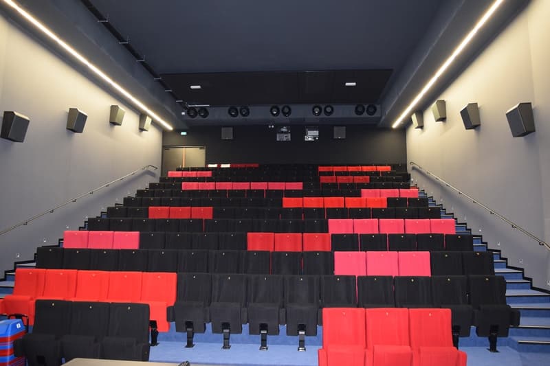 Villedieu_Cinéma_intérieur