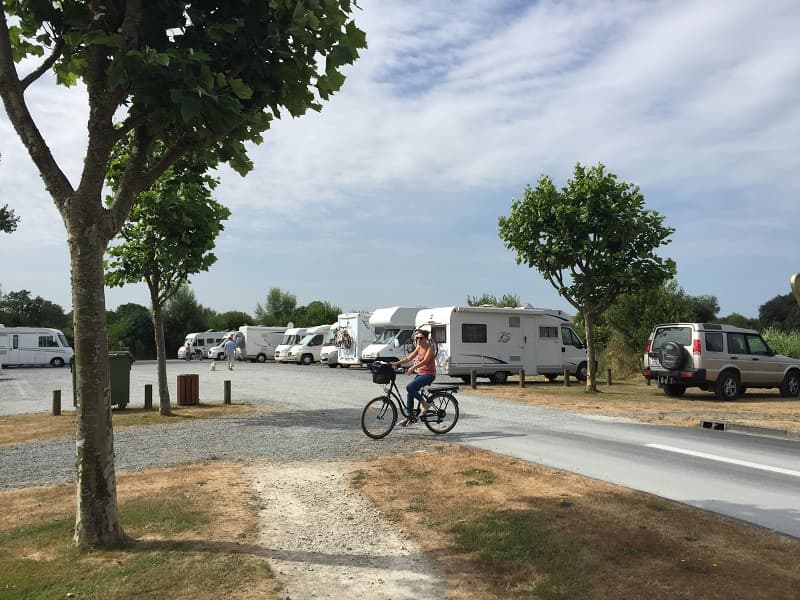 Lessay-aire-camping-car-1