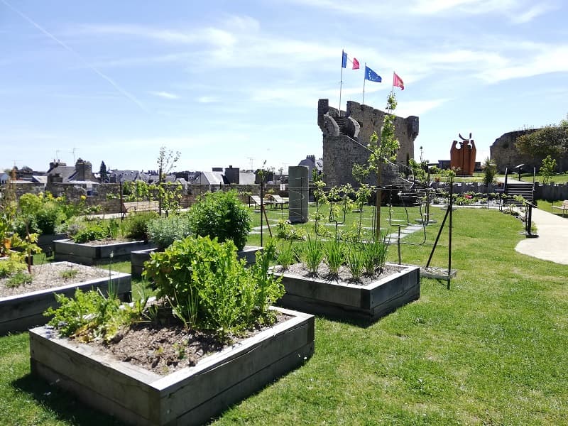 avranches-jardin-des-passeurs