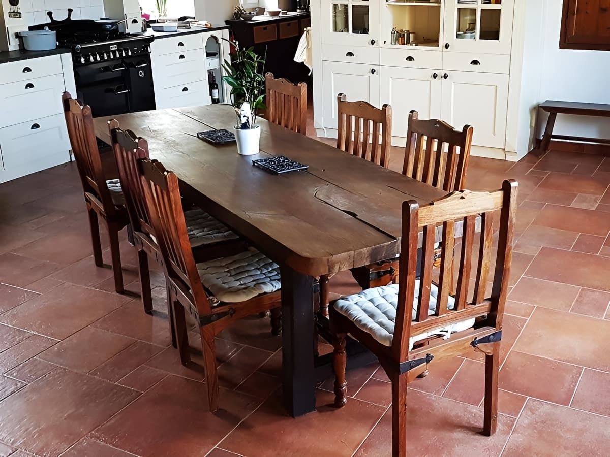 baie-bocage-espace-commun-table