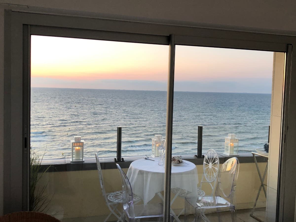 Le balcon