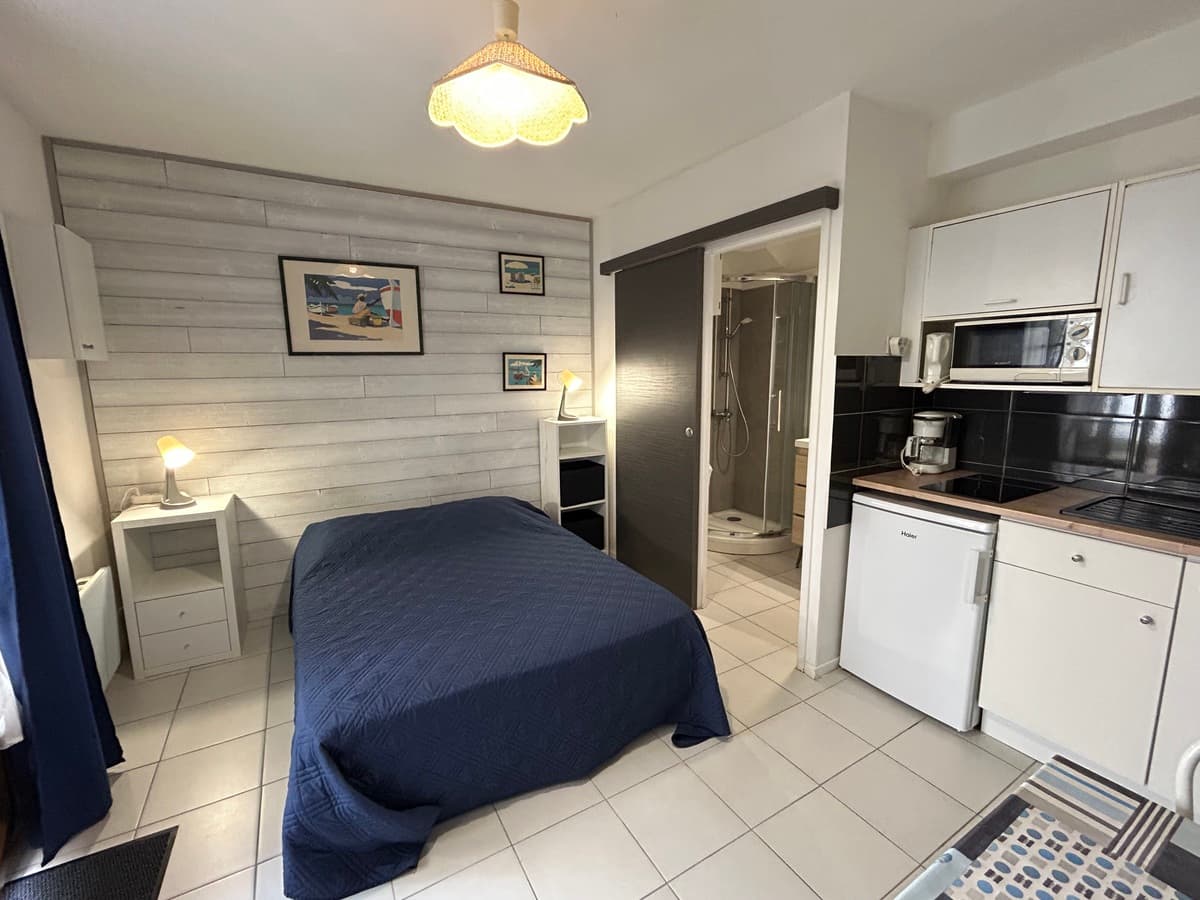 ballabriga-courseulles-sejour-cuisine