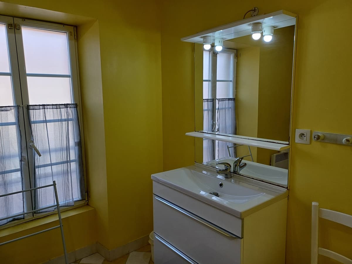 bardelle-gite-salle-debain