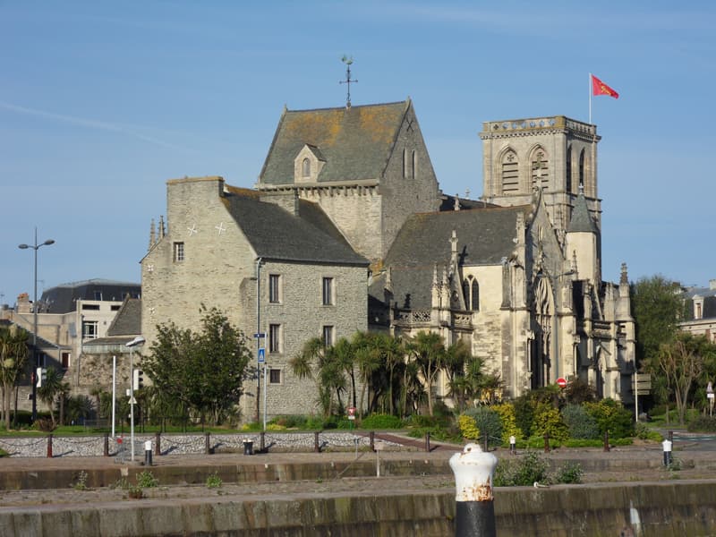 BASILIQUE SAINTE TRINITE