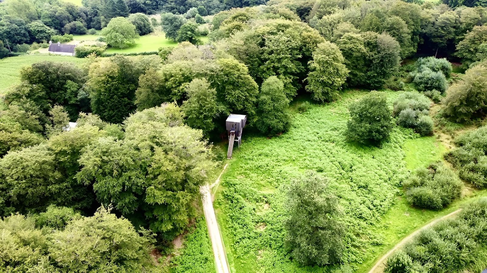 cabane vue haut 2 950