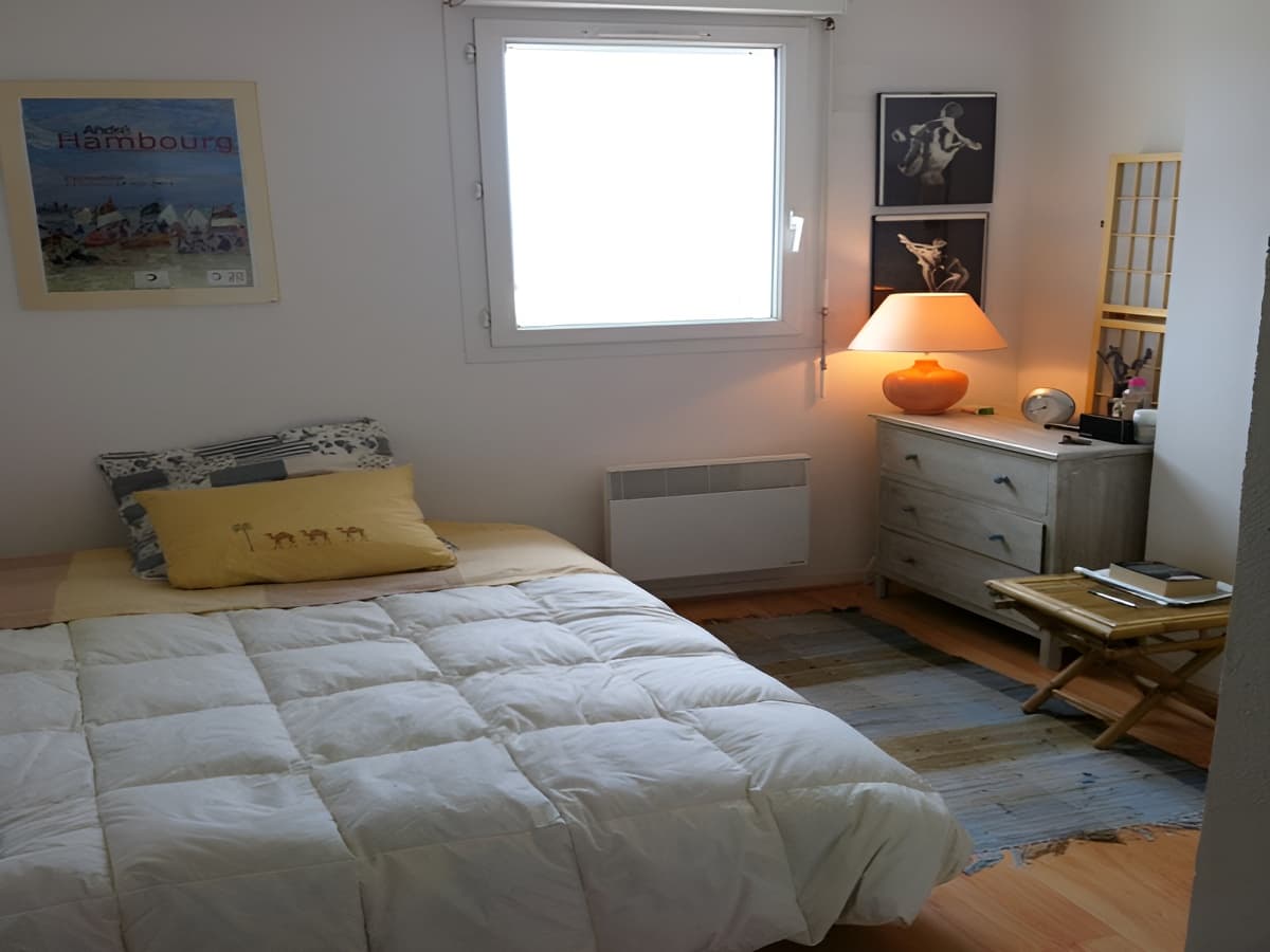 Location Mme Barbier blonville