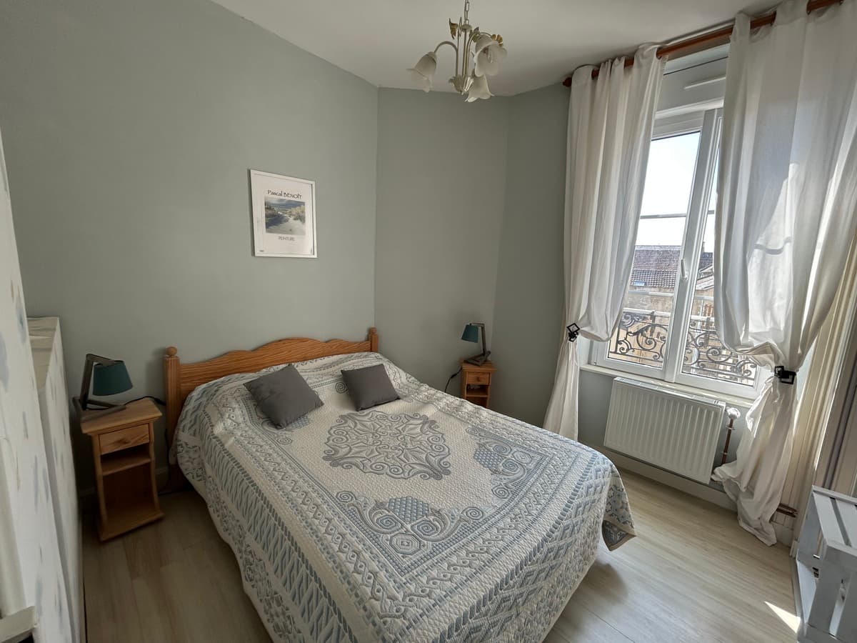 chambre-marille-gouffe-lit-courseulles