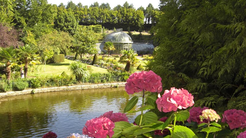 Parc et Château des Ravalet
