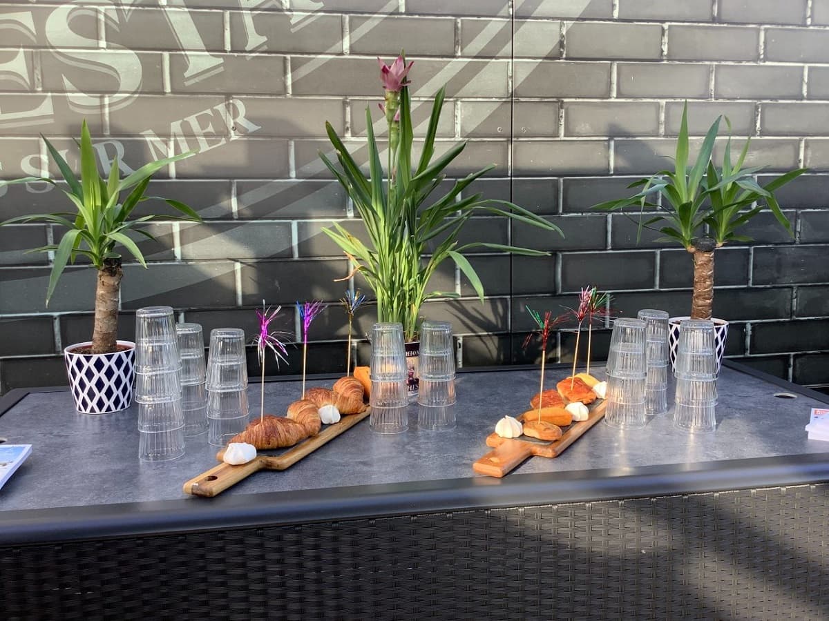 cote-plage-planche-apero