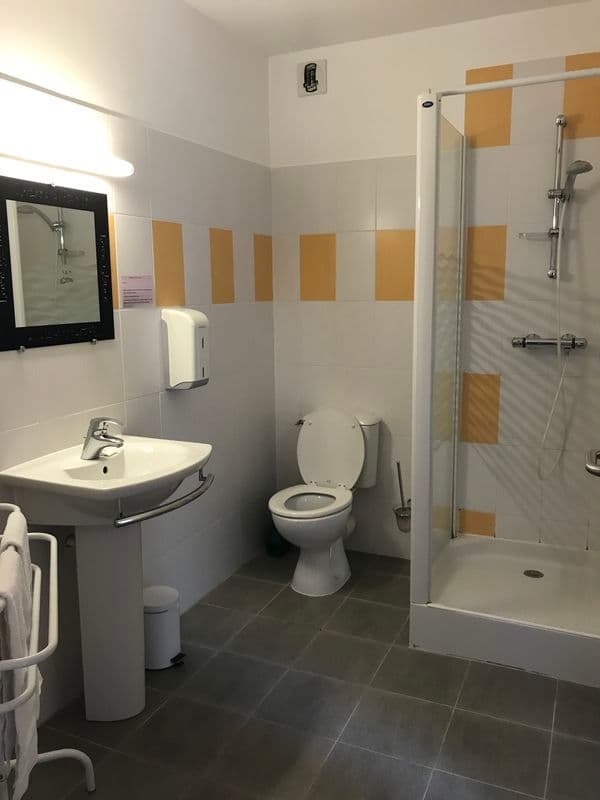 hotel-auberge-de-carolles-17