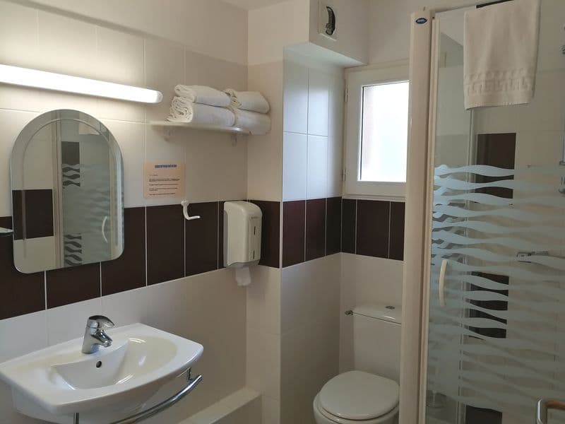 hotel-auberge-de-carolles-9