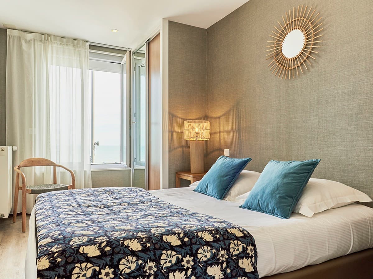 hotel-cremaillere-chambre-1-courseulles