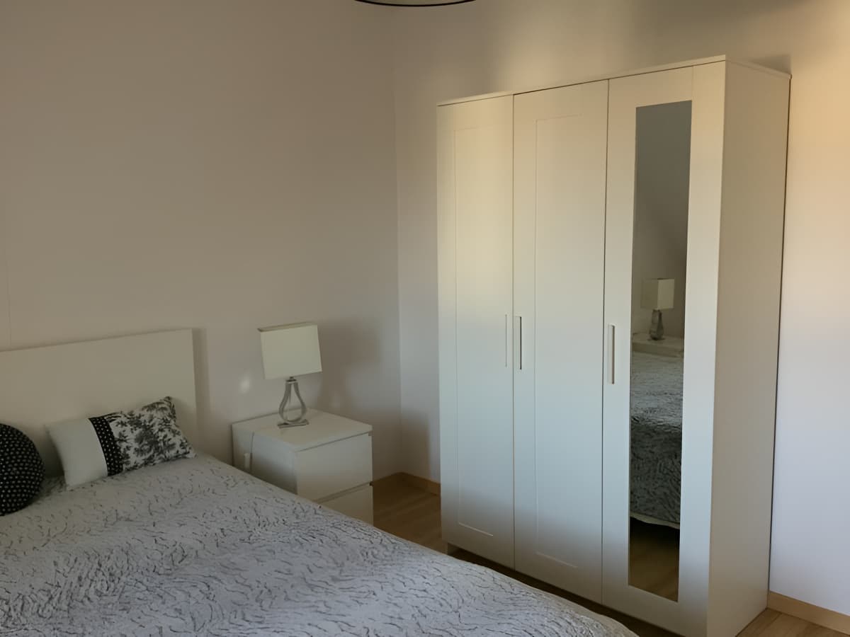 krikorian-chambre-meuble-miroir