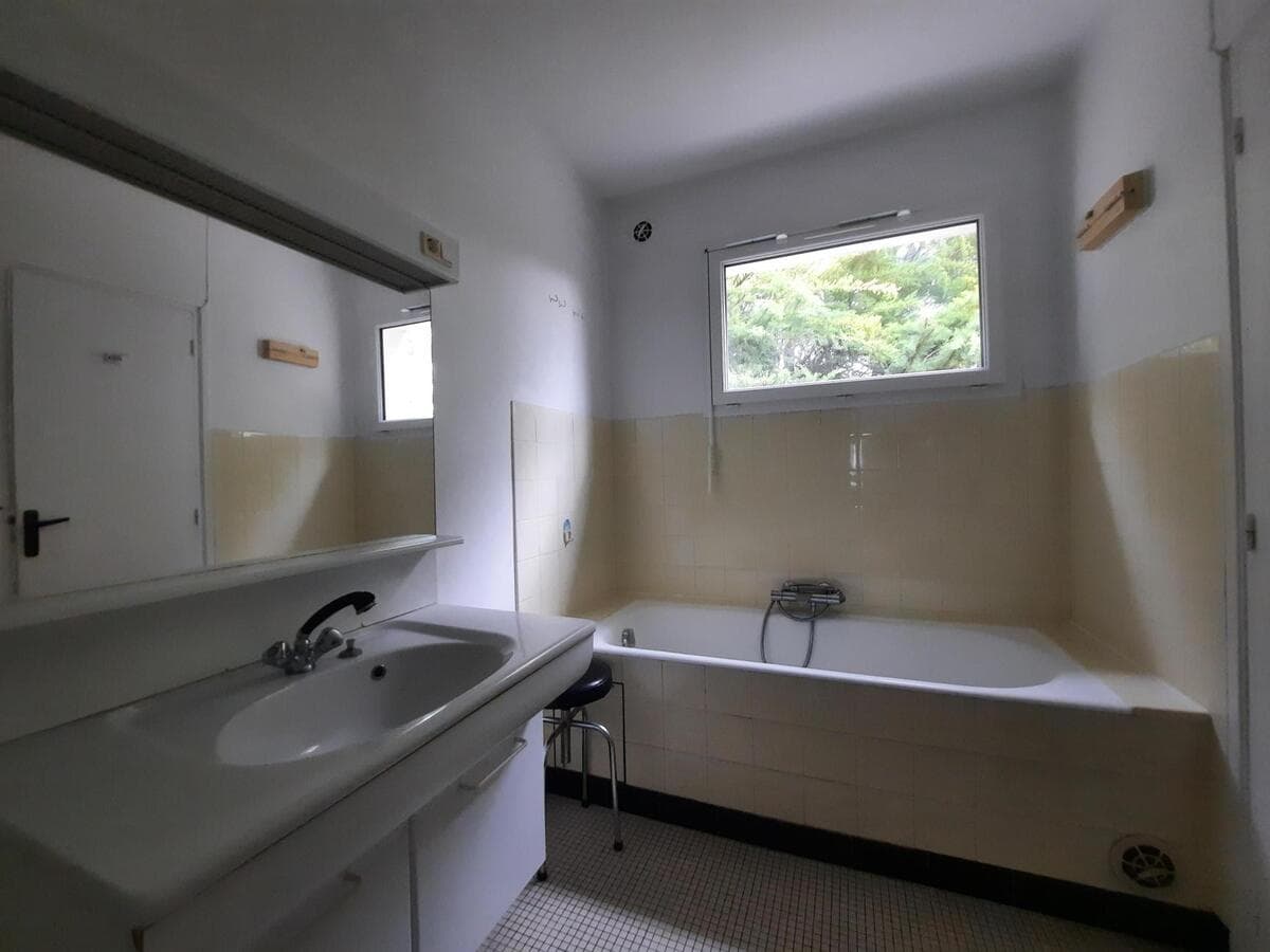 lerosey-pascale-courseulles-salle-debain