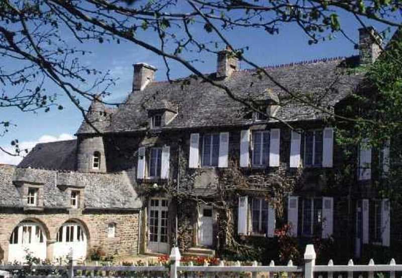 meuble-lecoutour-studio-siouville-hague-0