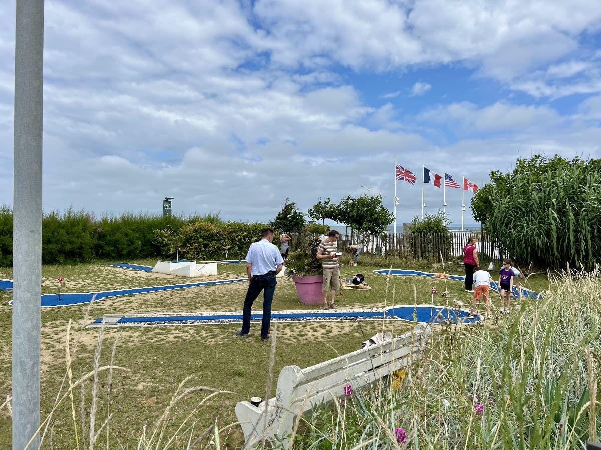 mini-golf-luc