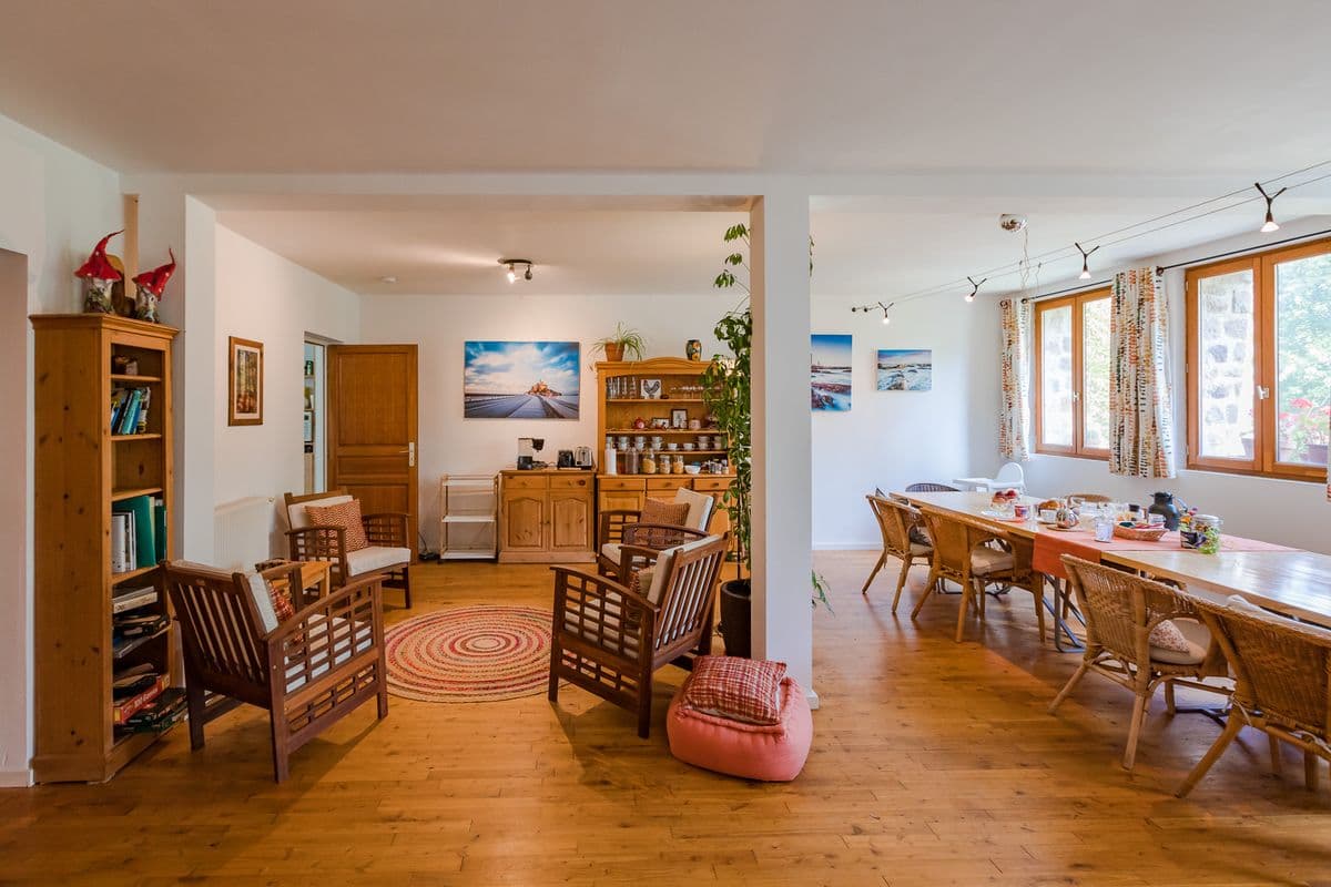 normandy-inn-montbray-18