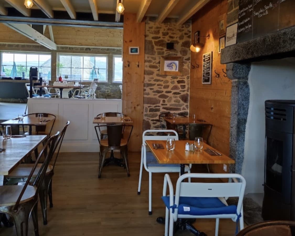 la-hague-restaurant-o-p-tit-crabe-07