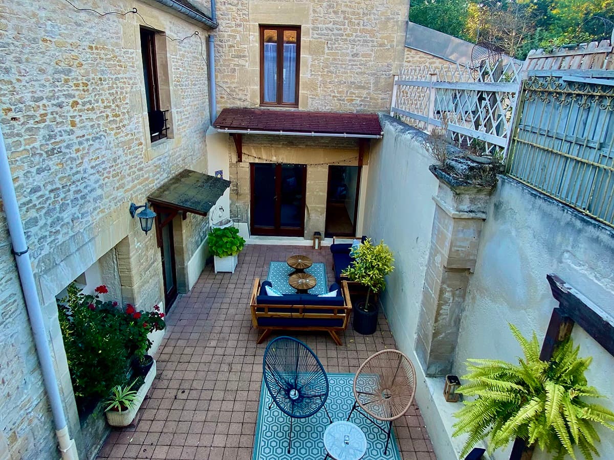 patio-le-maroni-courseulles