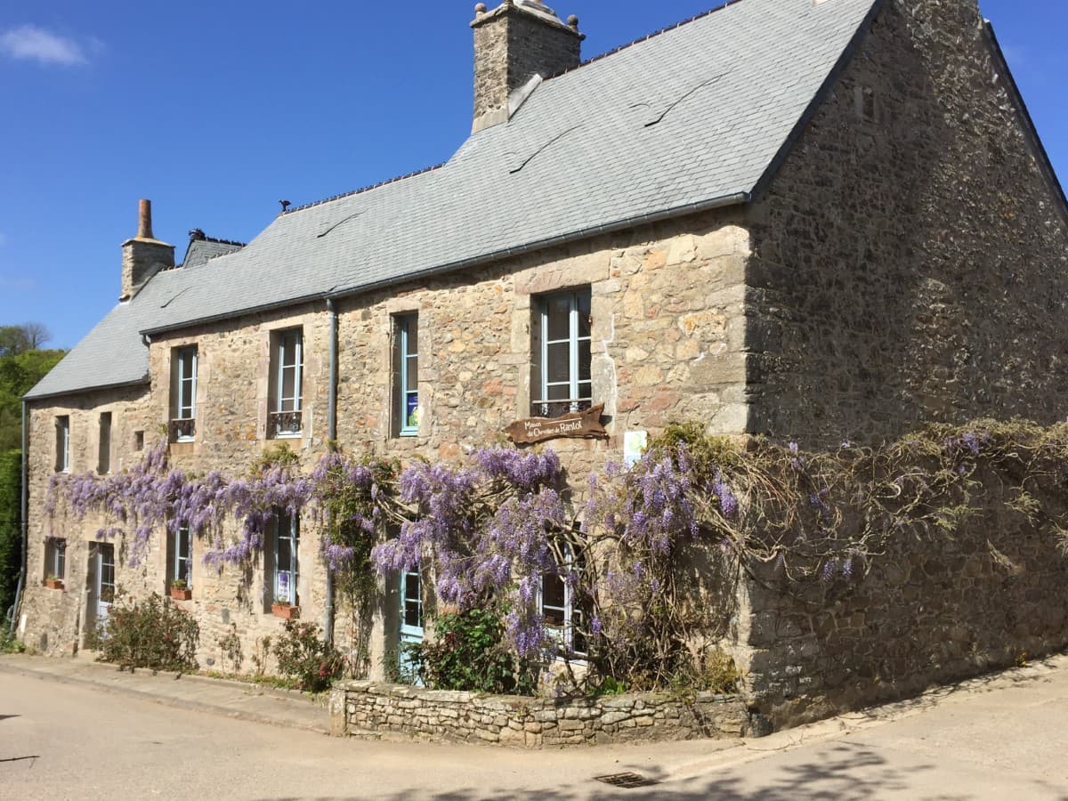 OMONVILLE-LA-PETITE-MAISON-DU-CHEVALIER-DE-RANTOT-0
