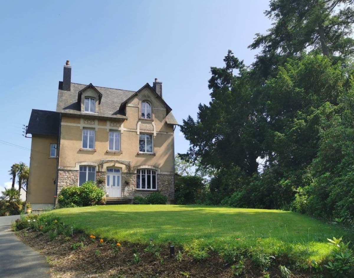 bricquebec-photo-maison-ext-0