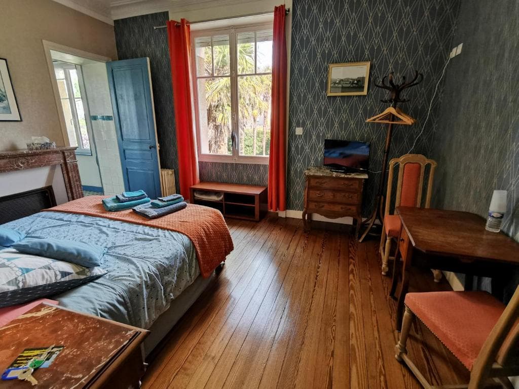 bricquebec-photo-chambre-Bellegarde-15