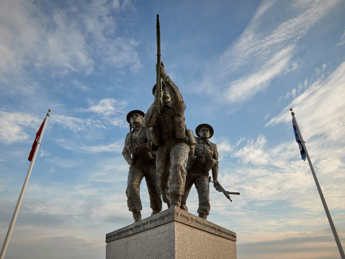 photo-memorial-TIS2