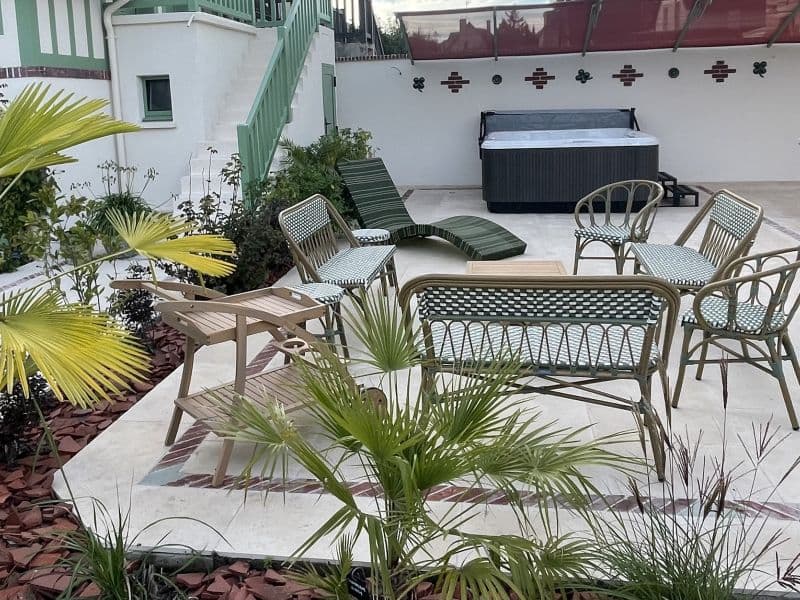 Terrasse et spa